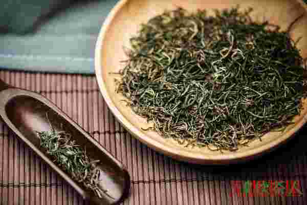 毛尖怎么泡，毛尖茶怎么冲泡好喝(直接冲泡/无需洗茶)