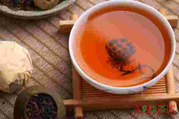 喝小青柑茶的好处和禁忌，喝小青柑茶有什么好处(附品饮禁忌)