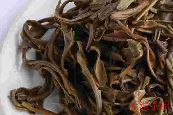 红标宋聘茶叶多少钱一斤，价格在200-500元左右
