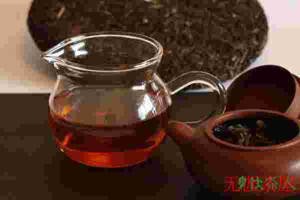 喝普洱茶上火吗，普洱茶茶性温和不会导致上火