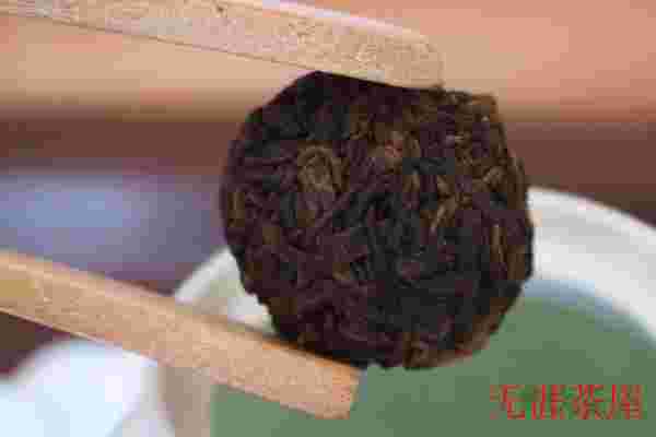 喝普洱茶上火吗，普洱茶茶性温和不会导致上火