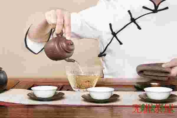 茶礼仪的三大要素，茶具/茶叶/个人礼仪(品茶礼仪需注意)
