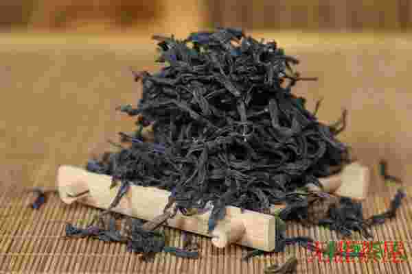 鸭屎香要洗茶吗，建议洗茶(鸭屎香茶的冲泡方法)