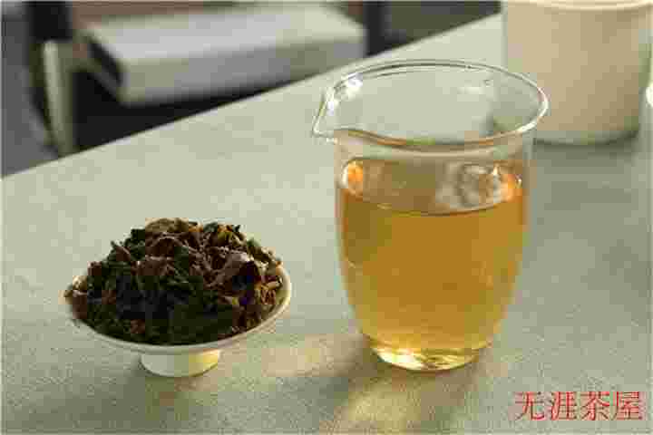 详解老白茶的煮茶攻略：从工具到步骤一一解析