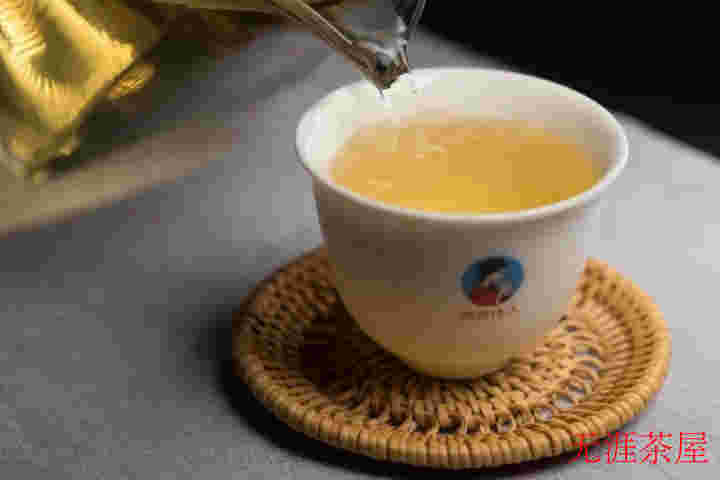 白茶：让淡雅的日子氤氲着淡淡的香