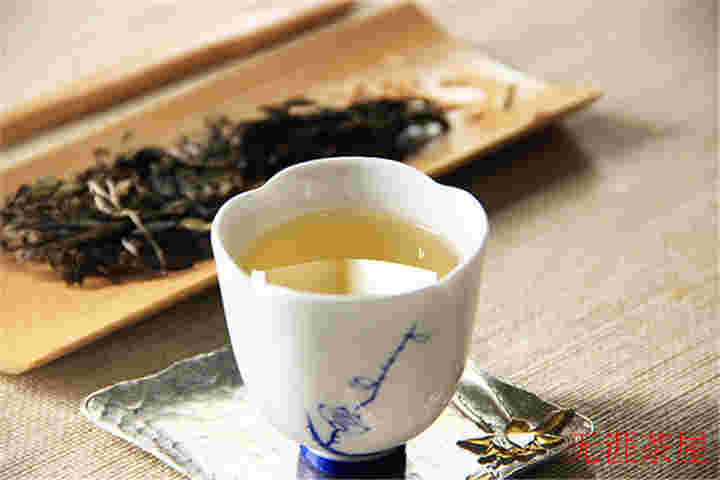 品鉴白茶：茶道六君子的妙用