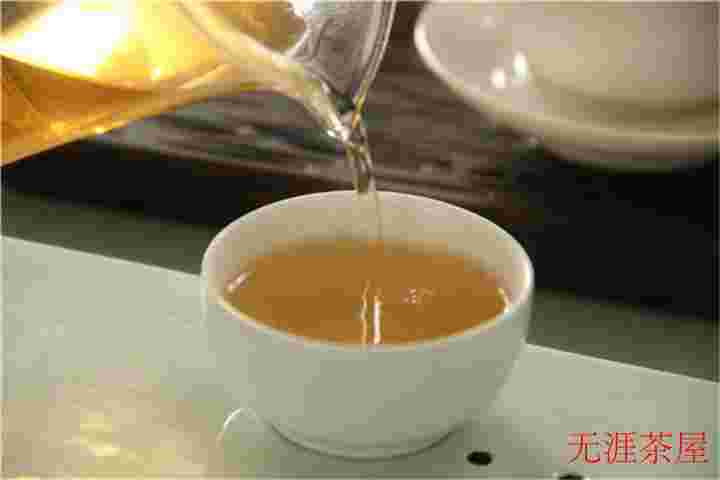 在冬天喝老白茶的三大理由