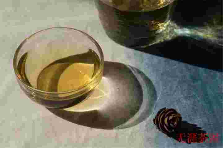 这个冬季，白茶飘香