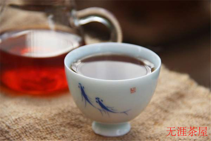 安化黑茶的品饮与收藏方法 - 品老茶、喝中期茶、藏新茶