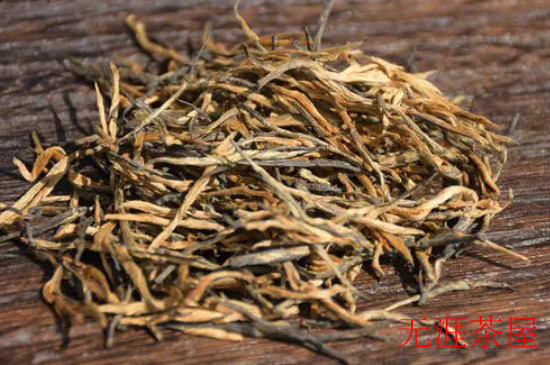 滇红与金骏眉的对比 - 口感、价格与茶树品种解析