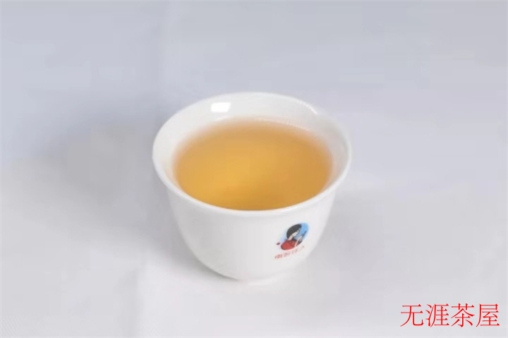 白茶的香气源自何处？